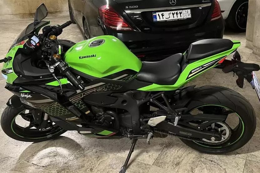 کاوازاکی، نینجا ZX-25R