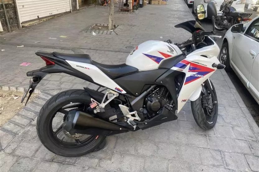 هوندا، CBR 250