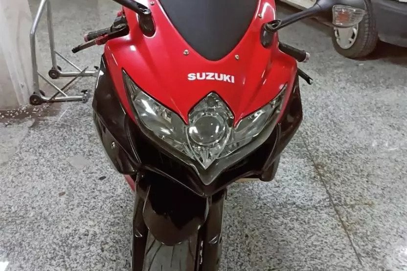 سوزوکی، GSX 750