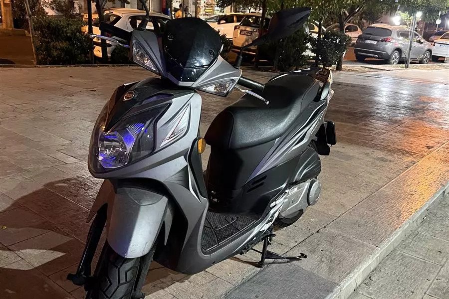 اس وای ام، 200