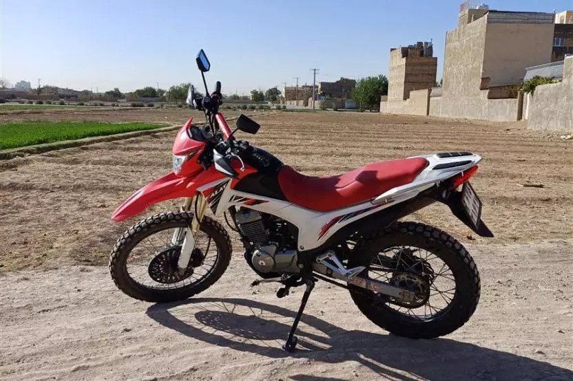 جهان همتا، فلات CRF200