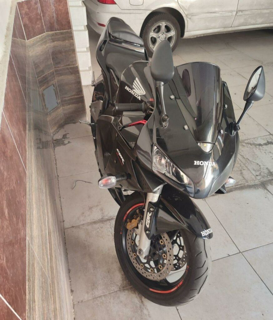 Honda cbr