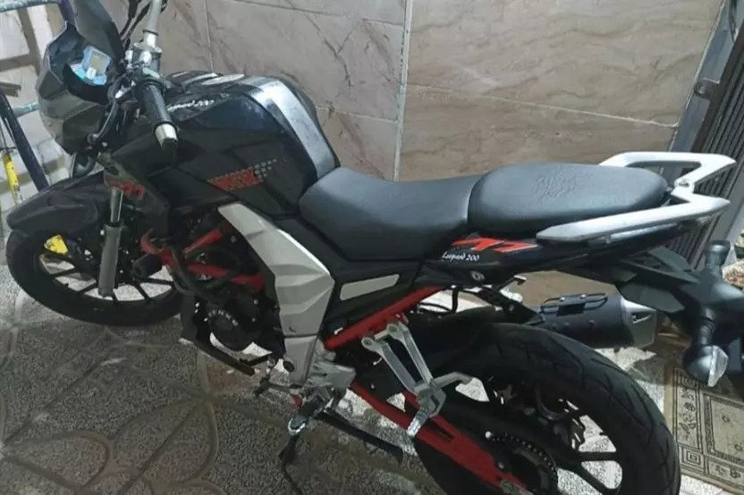 دینو، 200CC