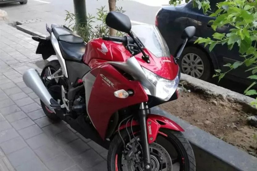 هوندا، CBR 250