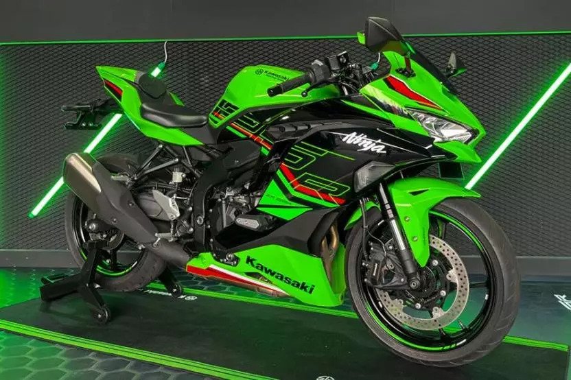 کاوازاکی، نینجا ZX-25R