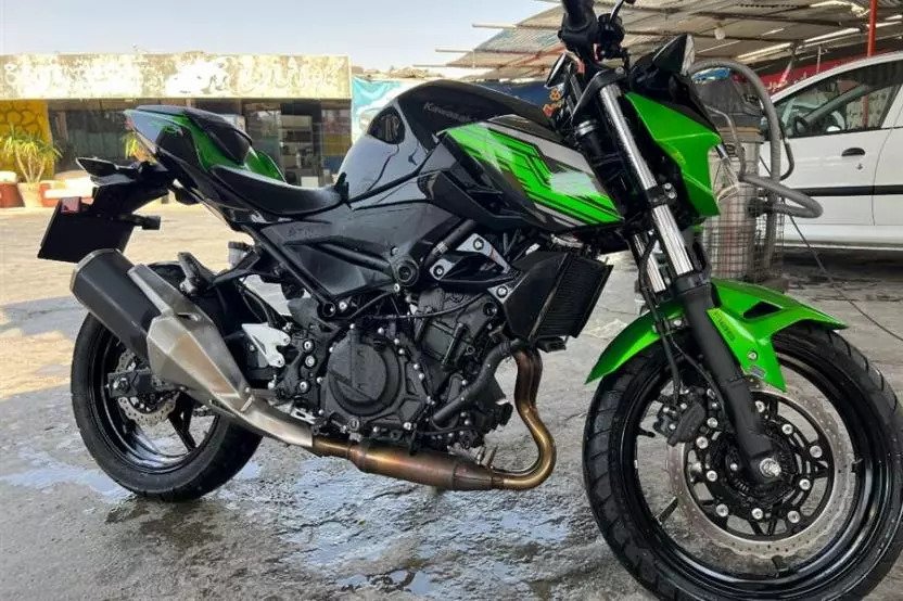 کاوازاکی، Z250